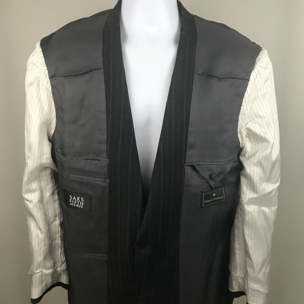 Ermenegildo Zegna Wool Pinstripe Blazer - Picture 7 of 8